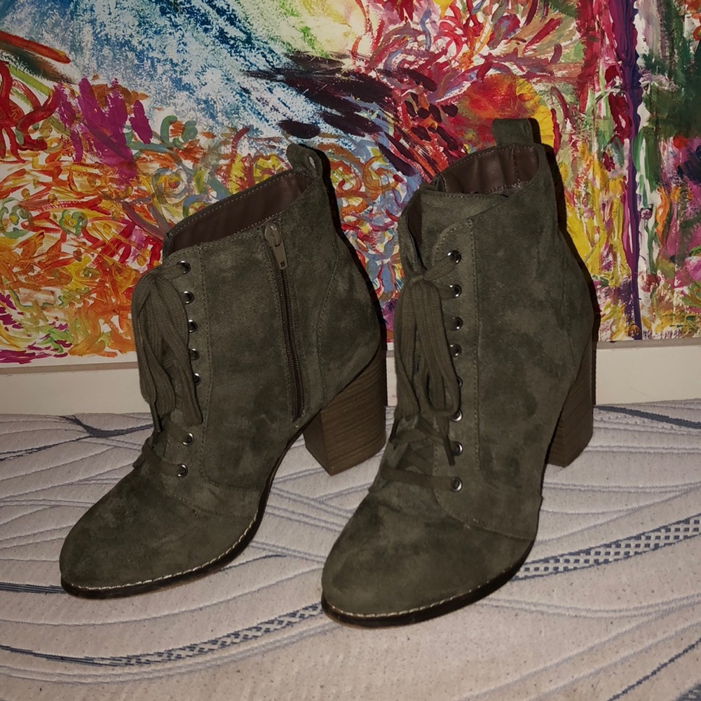 green heels
